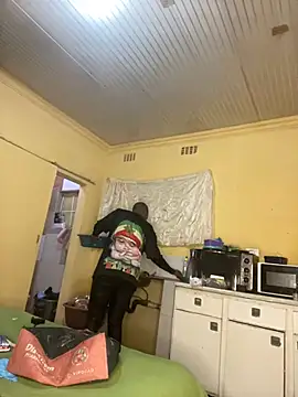 Ozimpho online show from August 4, 2026, 5:37 pm