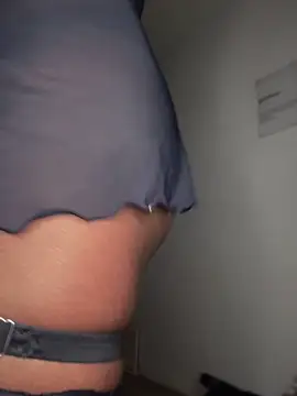  foreigntitts online show from September 27, 2025, 3:22 am