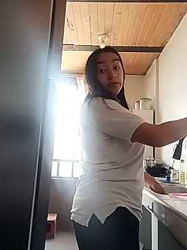 Snapshot of Williams_Hera chatting on October 16, 2025, 5:58 pm Williams Hera online show from October 16, 2025, 5:58 pm