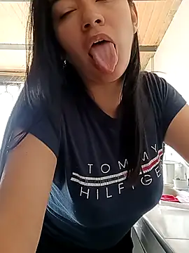 Snapshot of Williams_Hera chatting on October 22, 2025, 3:23 pm Williams Hera online show from October 22, 2025, 3:23 pm