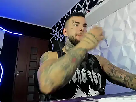 Snapshot of Chrisjordan66 chatting on October 21, 2025, 5:41 am Chrisjordan66 online show from October 21, 2025, 5:41 am