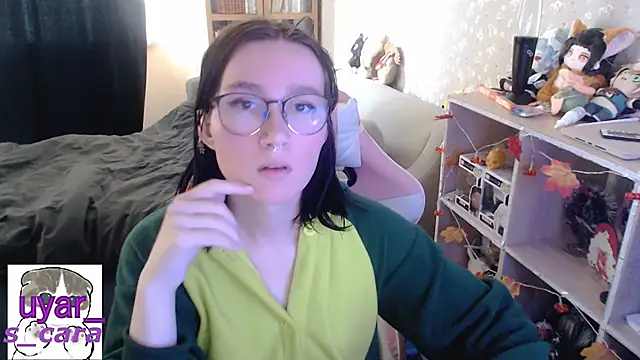 Snapshot of s_cara chatting on October 7, 2025, 11:18 am s cara online show from October 7, 2025, 11:18 am