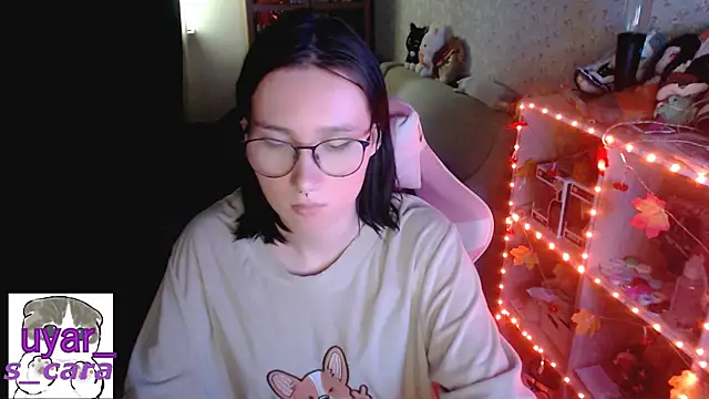 Snapshot of s_cara chatting on October 23, 2025, 12:26 pm s cara online show from October 23, 2025, 12:26 pm