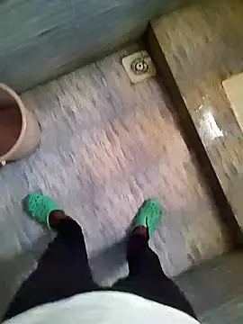 sexy boy 47 online show from November 27, 2025, 4:14 am