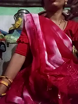 Snapshot of MISS_LOVE_001 chatting on September 30, 2025, 6:13 pm MISS LOVE 001 online show from September 30, 2025, 6:13 pm