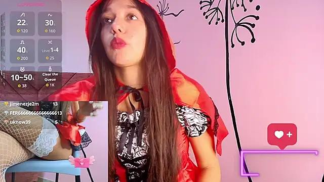 Emily  parker   online show from October 31, 2025, 2:51 pm