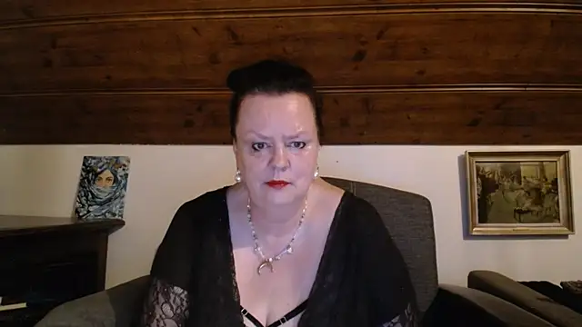 Snapshot of TiffanyMature chatting on May 28, 2026, 8:28 pm TiffanyMature online show from May 28, 2026, 8:28 pm
