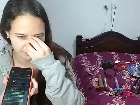 yarafuckass online show from October 15, 2025, 9:15 pm