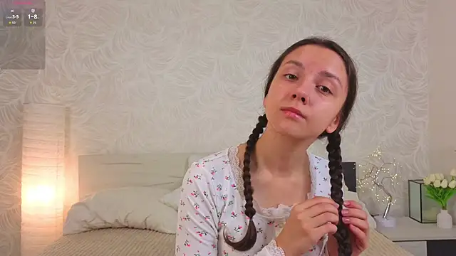 Snapshot of GiseleLamos chatting on October 10, 2025, 3:05 am GiseleLamos online show from October 10, 2025, 3:05 am