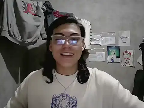 Snapshot of dirty_model chatting on April 18, 2026, 1:20 am dirty model online show from April 18, 2026, 1:20 am