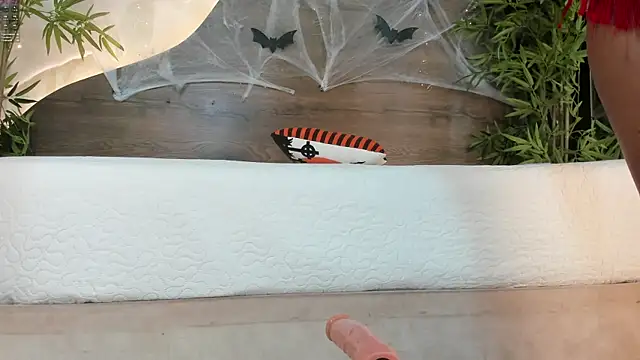 Snapshot of katia_cute chatting on October 26, 2025, 11:49 am katia cute online show from October 26, 2025, 11:49 am