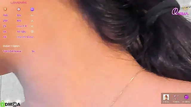 VioletHilton online show from February 26, 2026, 11:59 pm