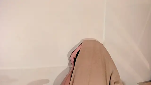 Amy Kobold3 online show from February 12, 2026, 10:05 pm