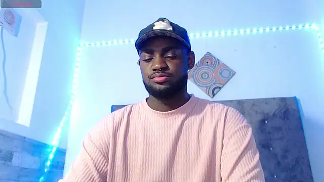 Snapshot of eebony_stallion chatting on June 19, 2026, 11:25 am eebony stallion online show from June 19, 2026, 11:25 am