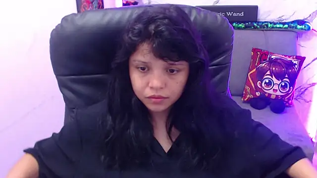 Snapshot of minnie_cake chatting on November 30, 2025, 9:41 pm minnie cake online show from November 30, 2025, 9:41 pm