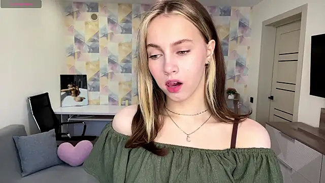 NylaNadler online show from February 23, 2026, 6:11 am