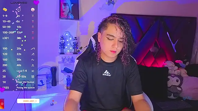 derek greyy  online show from November 18, 2025, 10:25 pm