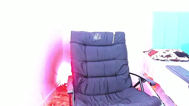 penelopestar 2 online show from October 11, 2025, 2:55 am