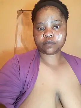 PRINCESSEMELXX93 online show from October 8, 2025, 2:42 am