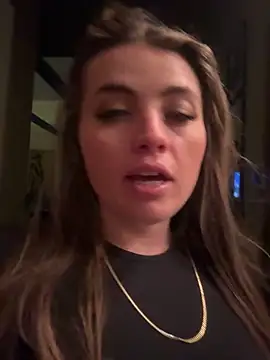 Snapshot of M1l3yD3w chatting on February 2, 2026, 2:10 am M1l3yD3w online show from February 2, 2026, 2:10 am