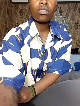 Snapshot of naked__ chatting on September 19, 2025, 11:44 am naked online show from September 19, 2025, 11:44 am