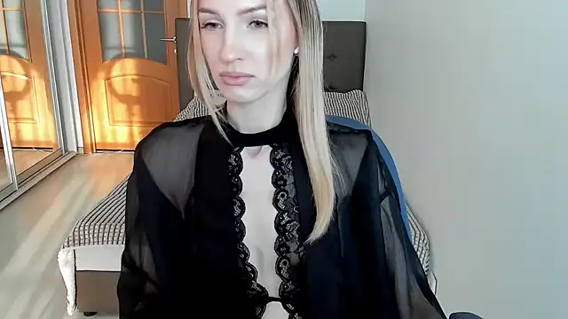 Snapshot of AndrianaBelle chatting on September 18, 2025, 3:14 pm AndrianaBelle online show from September 18, 2025, 3:14 pm