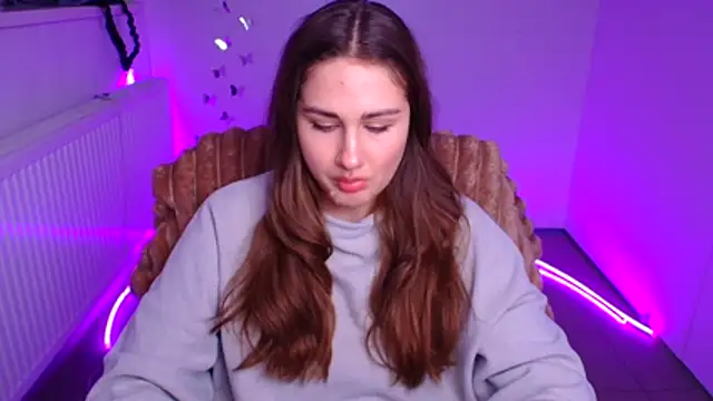 Stefanie Sweet online show from February 10, 2026, 12:31 pm