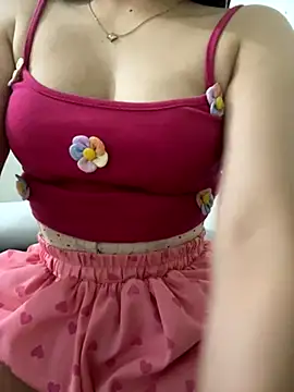 Snapshot of lanlan_girl2k chatting on September 25, 2025, 7:45 am lanlan girl2k online show from September 25, 2025, 7:45 am