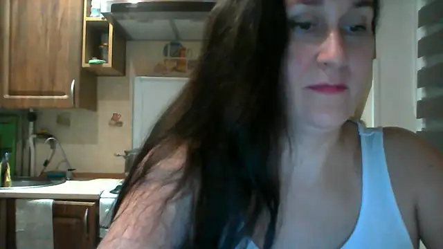 Amandda  online show from September 18, 2025, 7:16 pm