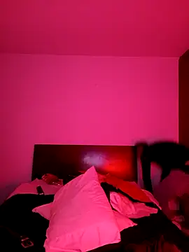 Snapshot of Carl_Strip chatting on November 24, 2025, 3:17 am Carl Strip online show from November 24, 2025, 3:17 am