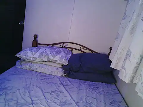 Taylor smith 0 online show from October 24, 2025, 2:02 pm