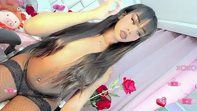 DarliingSweet online show from February 13, 2026, 10:44 am