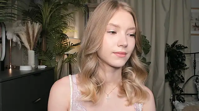 ChinBonnell online show from October 17, 2025, 5:43 am