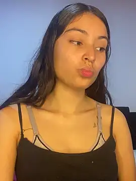 Snapshot of hotwife26 chatting on November 11, 2025, 7:47 pm hotwife26 online show from November 11, 2025, 7:47 pm