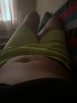 Snapshot of crazy111girl chatting on November 14, 2025, 8:24 am crazy111girl online show from November 14, 2025, 8:24 am