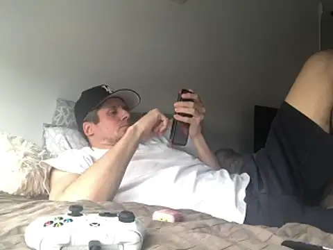 shyandchilling online show from April 29, 2026, 1:26 pm