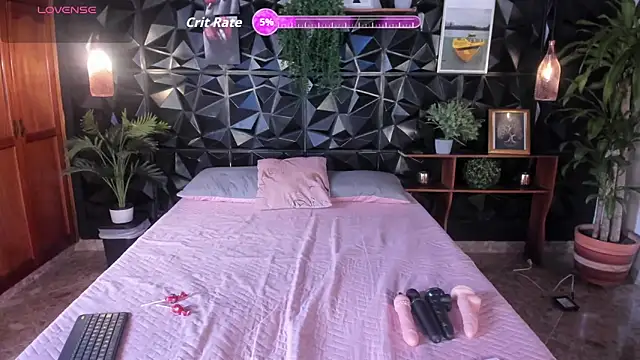 April  foxx online show from October 25, 2025, 3:29 pm