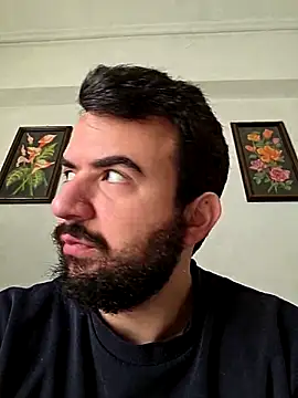 Snapshot of mhtsos331 chatting on November 9, 2025, 10:35 am mhtsos331 online show from November 9, 2025, 10:35 am