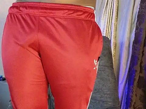 Snapshot of BenjaminCol_ chatting on September 8, 2025, 10:42 pm BenjaminCol online show from September 8, 2025, 10:42 pm