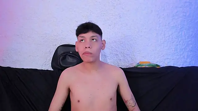 zeus blaze online show from November 20, 2025, 7:57 pm