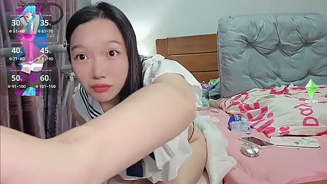 Snapshot of Eulalia-A chatting on October 10, 2025, 12:48 pm Eulalia-A online show from October 10, 2025, 12:48 pm