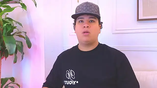 Naim Bennetsex online show from February 16, 2026, 6:04 pm