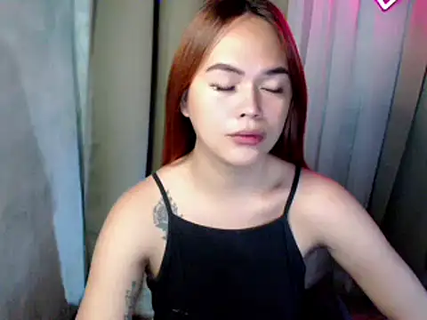 sweetsassyxx online show from November 26, 2025, 2:12 am