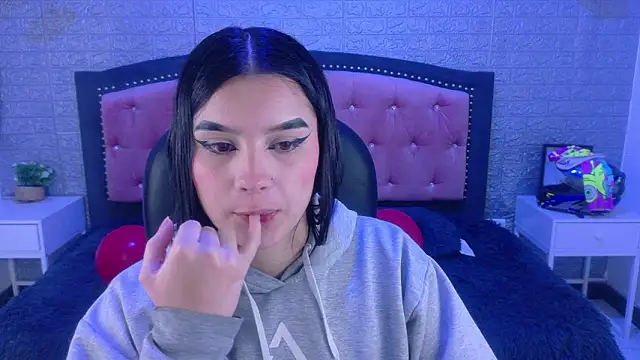 Natalie loffreda online show from March 2, 2026, 3:41 am