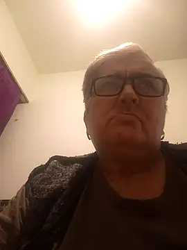 Sonya51561 online show from December 15, 2025, 2:43 pm