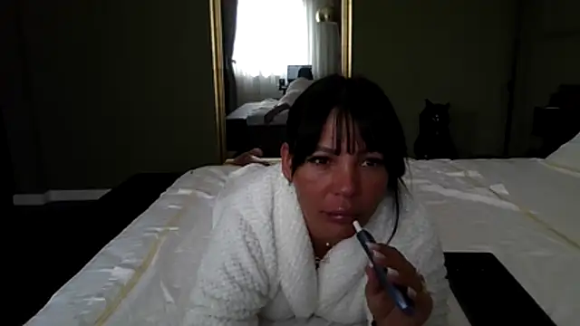 Ella sweety00 online show from June 3, 2026, 6:49 am
