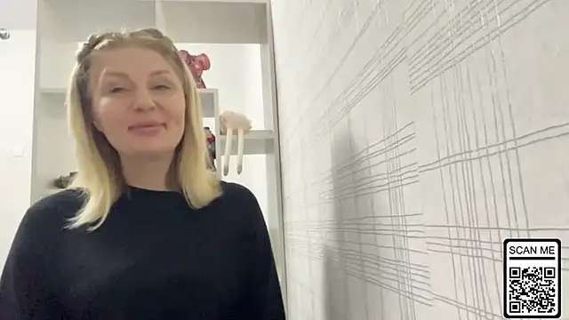 Blondie xoxoxo online show from November 13, 2025, 7:24 pm