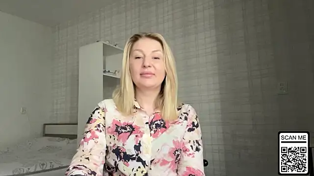 Blondie xoxoxo online show from February 23, 2026, 7:39 am