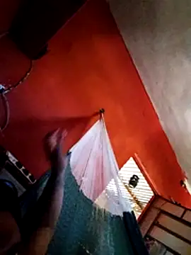 Lovetort online show from April 17, 2026, 2:20 pm