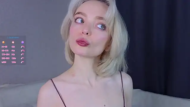 Snapshot of ShizukaBlanche chatting on November 2, 2025, 5:10 am ShizukaBlanche online show from November 2, 2025, 5:10 am